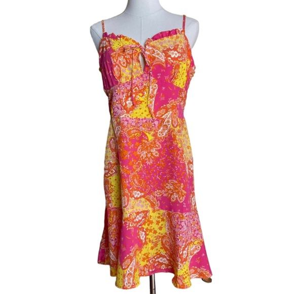 Derek Heart Paisley Floral Mini Dress Junior's XL Yellow Pink Smocked Back NEW - Picture 1 of 11
